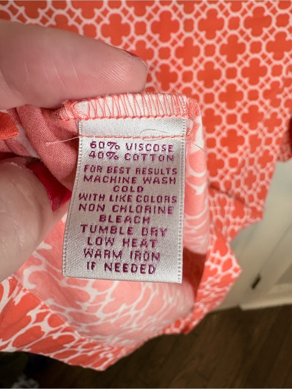 Peter Millar Women’s Coral Geometric Print Tunic Blouse Size Small - Picture 9 of 10